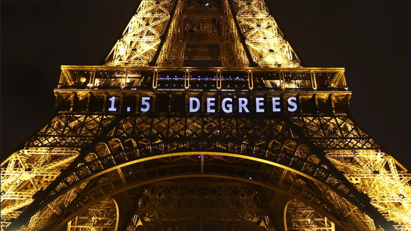 photo of Eifel Tower displaying 1.5 degrees